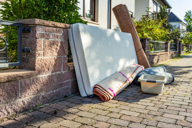 Best Basement Cleanout Services  in Lindsay, TX